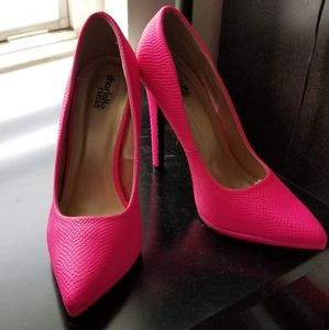 Pink heels